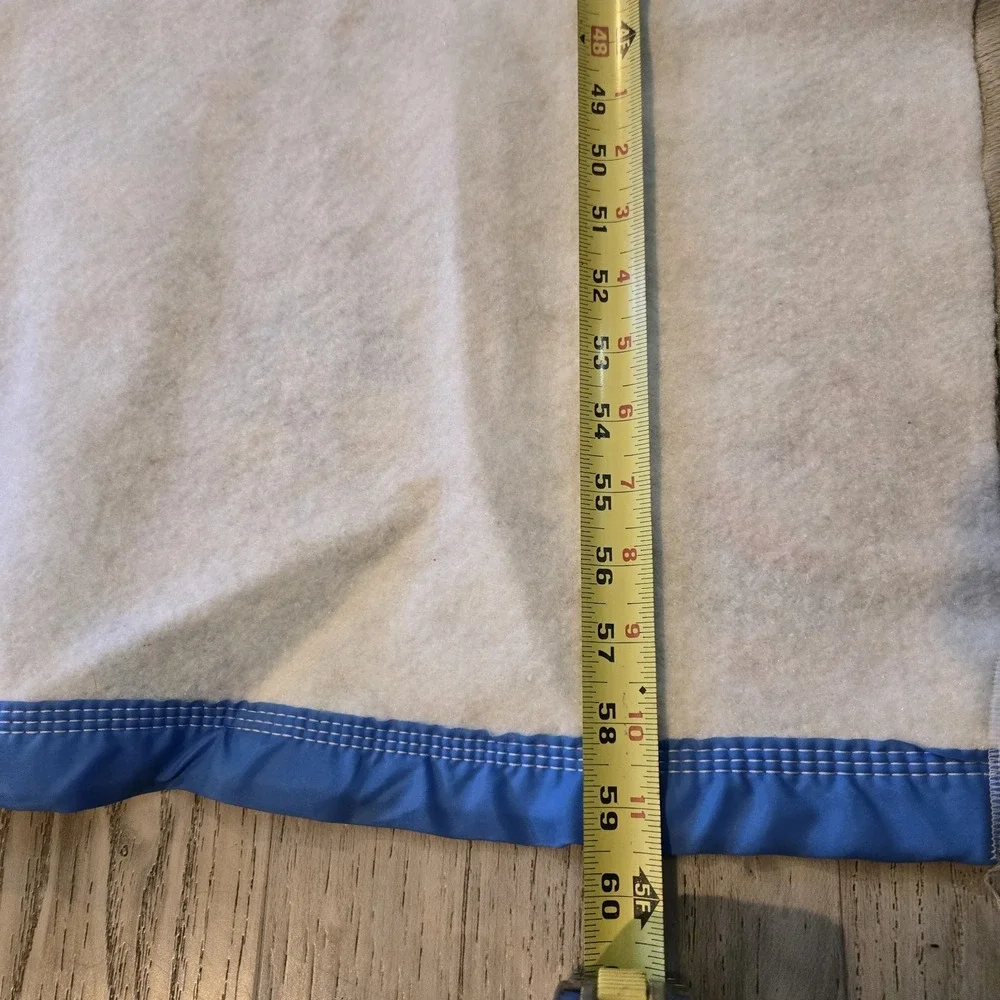 Vintage 90s Warner Bros. Looney Toons Space Jam Throw Blanket Satin‎ Trim